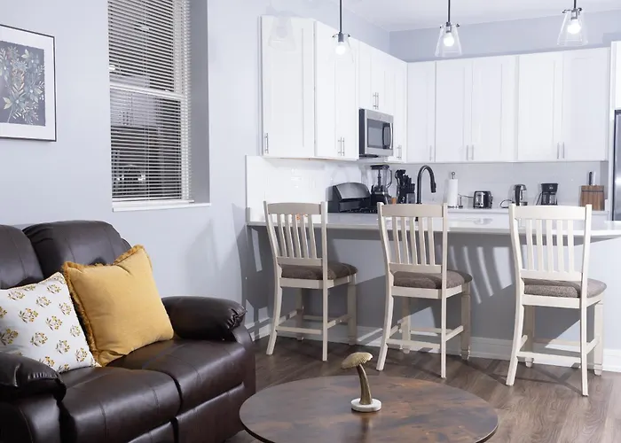 Shared, Spacious Near Uchicago&obama Center Chicago